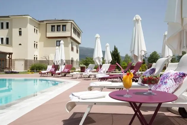 Hotel du Lac Congress Center & Spa - Havuz