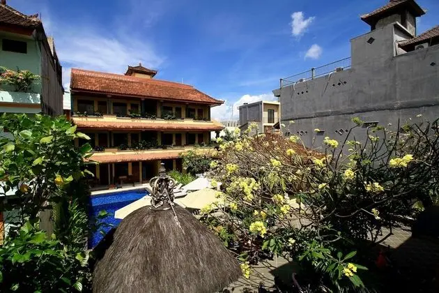 Dua Dara Inn Kuta