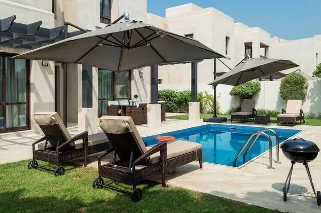Dubai Creek Club Villas - Havuz