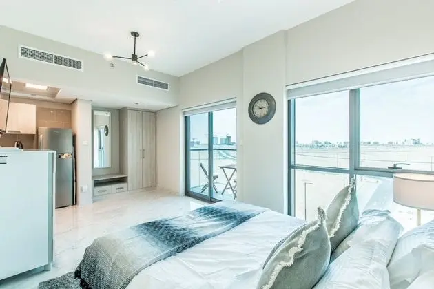 Dubai South MAG 5 560 - Oda