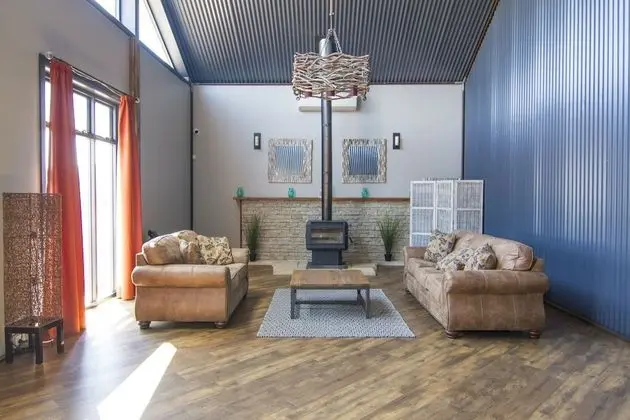 Dubbo Rhino Lodge - Lobi