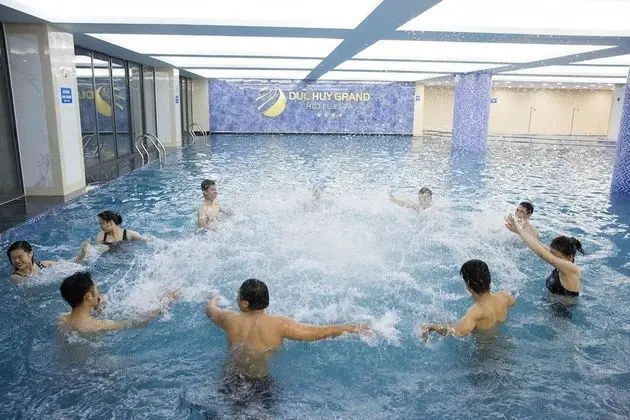 Duc Huy Grand Hotel & Spa - Havuz