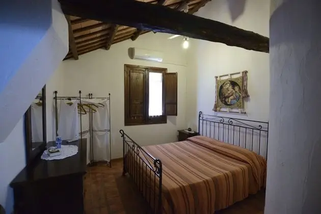 Duca di Castelmonte - Oda