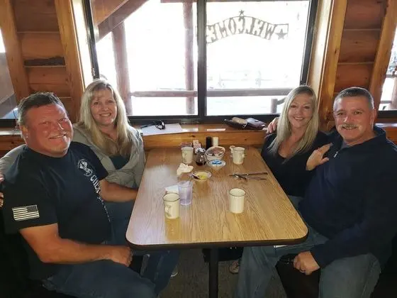 Duck Creek Village Inn - Yerinde Yemek