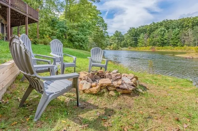 Duck Pond Lodge - Dış Mekan