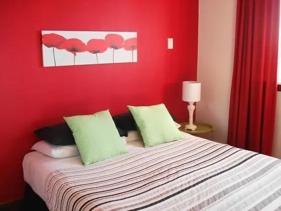 Ducks & Drakes Boutique Motel & Backpackers - Oda