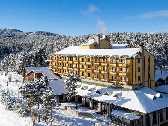 Duja Chalet Ski Center - 1