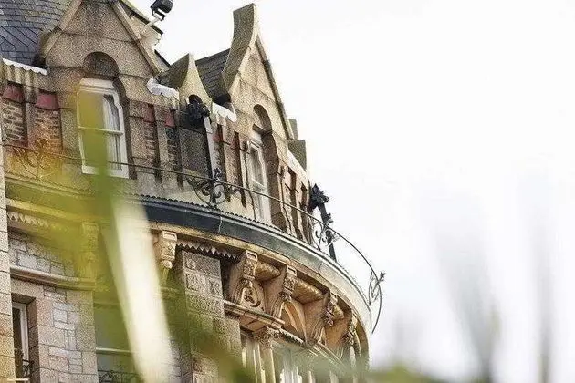 Duke Of Cornwall Hotel