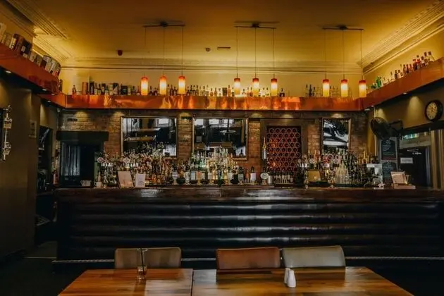 Duke Of Edinburgh Hotel - Lobi