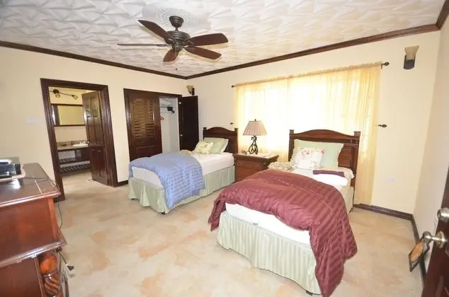 Dukes Hideaway, Silver Sands 6BR - Oda