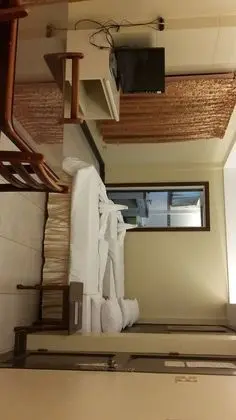 Dumaguete Royal Suite Inn - Oda