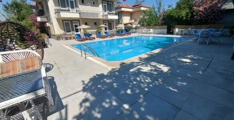 Duman Hotel