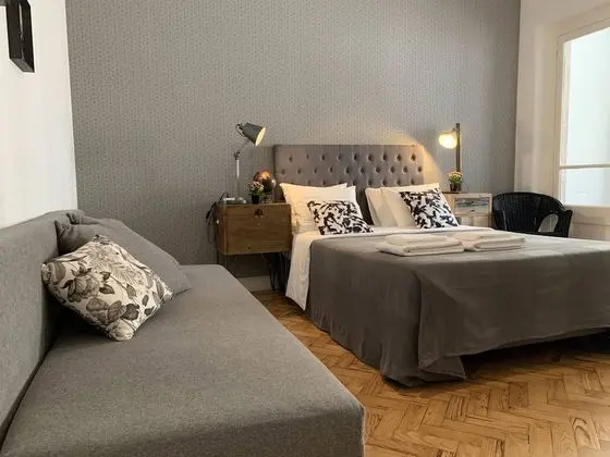 DuMont Lisbon Guesthouse