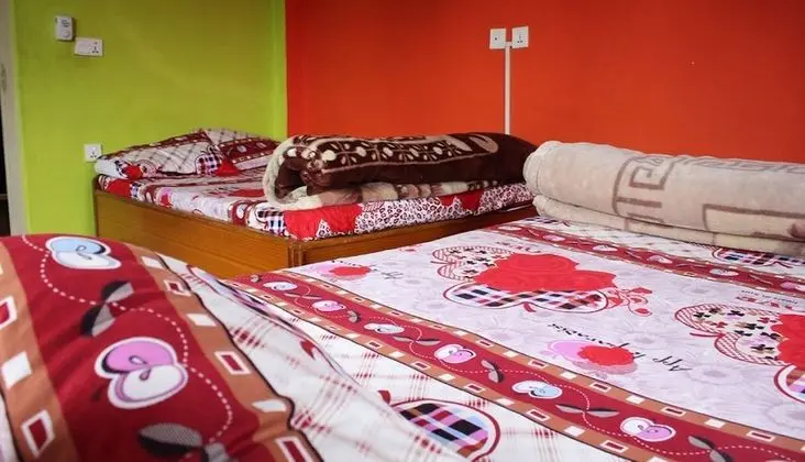 Duna Tapari Restaurant & Guest House - Oda