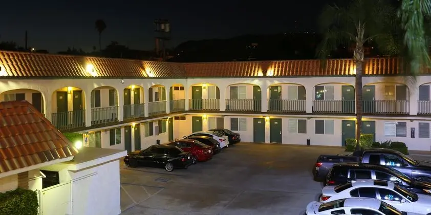 Dunes Inn - Sunset