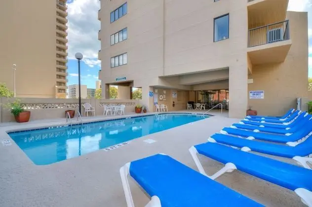 The Dunes Towers by Palmetto Vacations - Havuz
