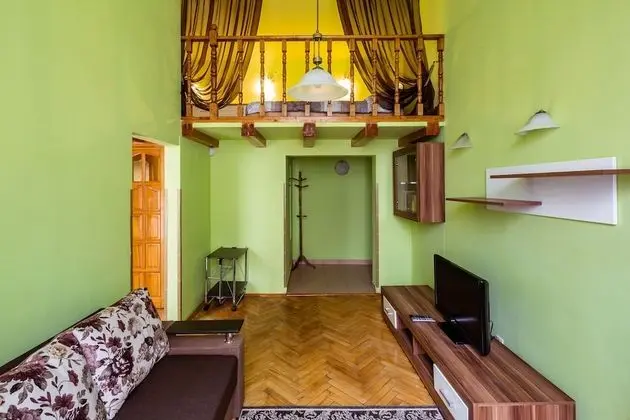 Duplex apartment on Svobody Avenue