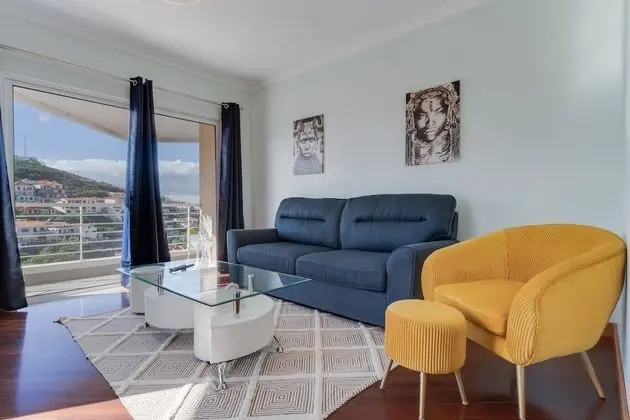 Duplex Camara de Lobos