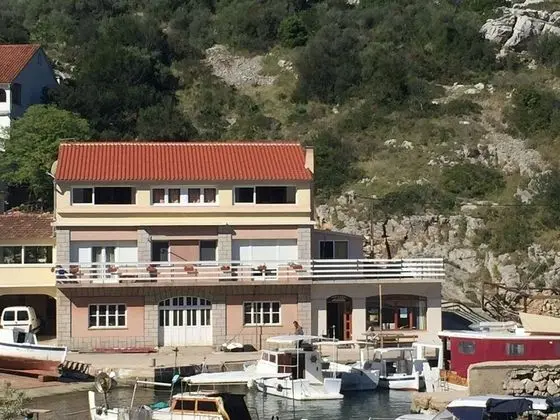 Đurđa - Amazing Location & sea View - A2
