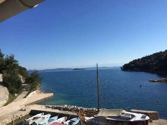 Đurđa - Amazing Location & sea View - B1