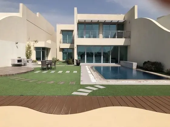 Durrat Al Bahrain Luxury Villa