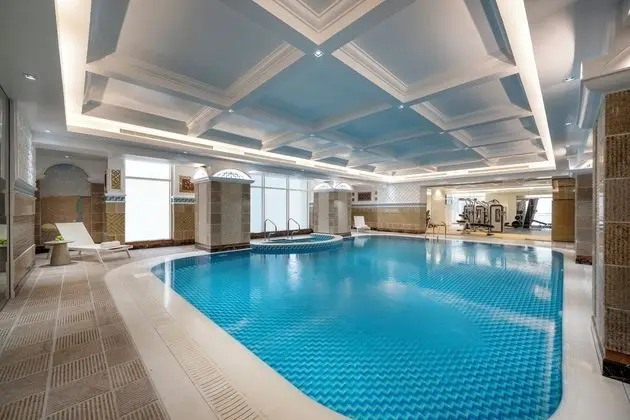 Dusit Hotel & Suites Doha - Havuz