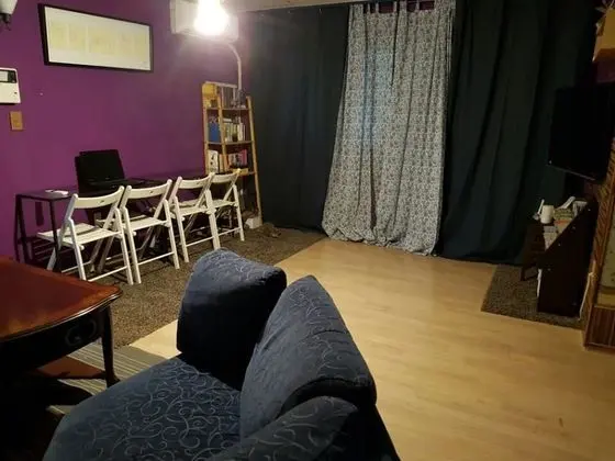 Dustin Guesthouse - Hostel - Lobi