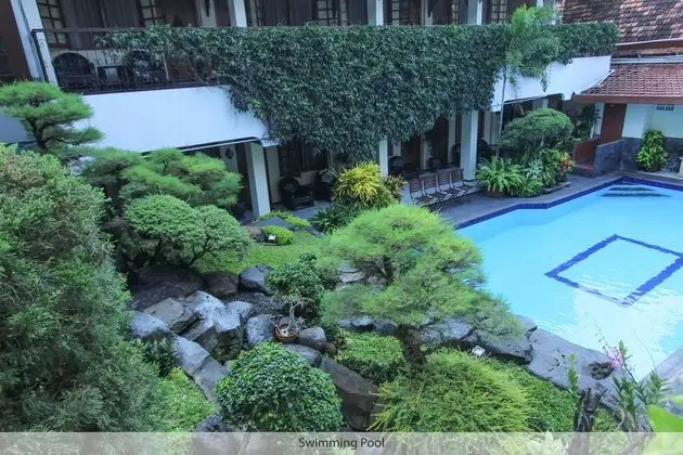 Duta Guest House - Havuz