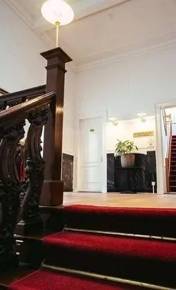 Dutch Golden Hotel - İç Mekan