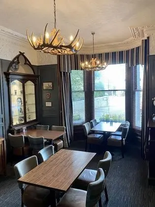 The Dutch Mill Hotel - Lobi