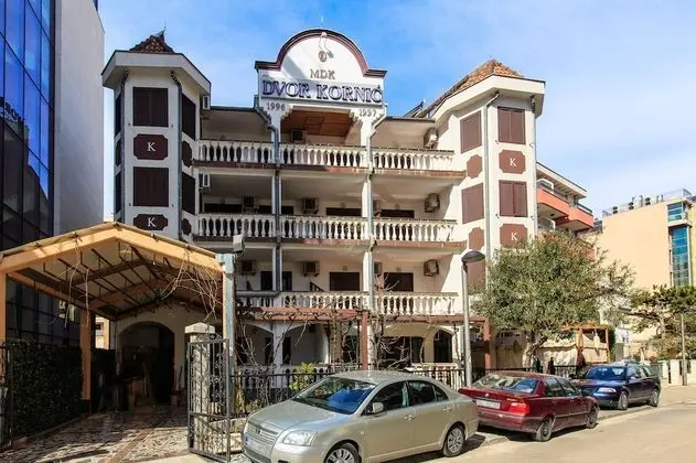 Villa Dvor Kornic - Dış Mekan