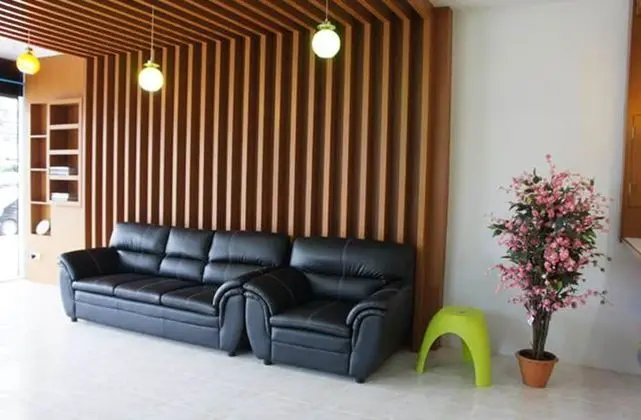 Dwell Apartment Hotel - Lobi
