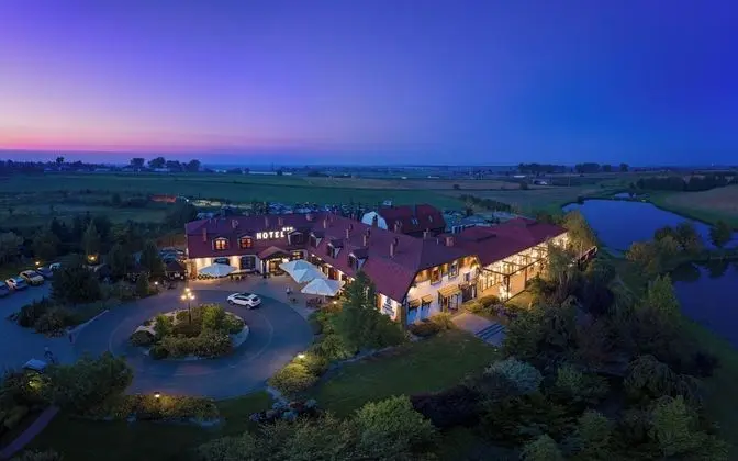 Dwór Bogucin Hotel & Restauracja - Öne Çıkan Resim