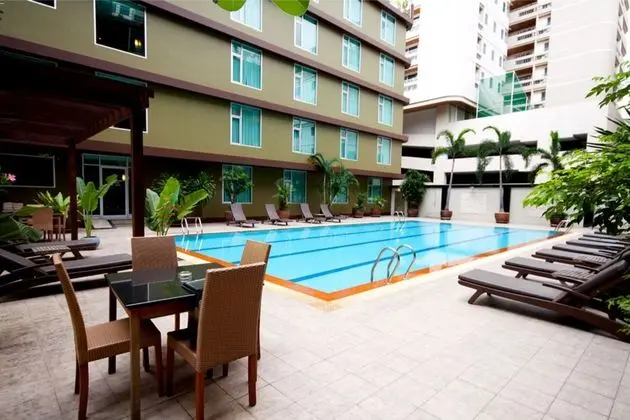 Dynasty Grande Hotel - Havuz
