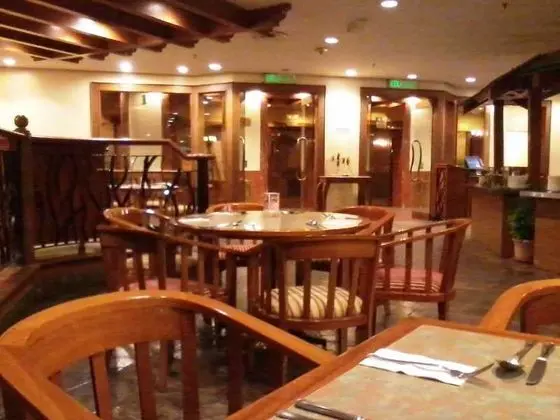 Dynasty Hotel Kuala Lumpur - Yeme / İçme