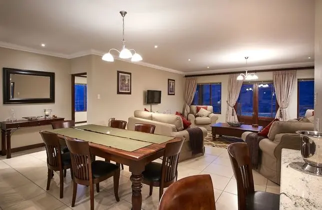 Dynasty Red Mountain Ranch - Yerinde Yemek