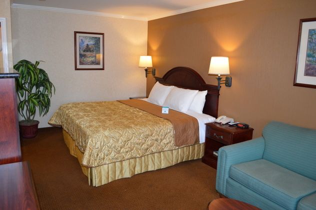 Dynasty Suites Redlands