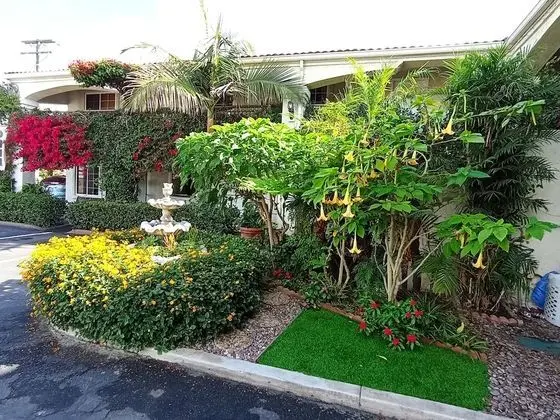 Dynasty Suites Santa Fe Springs - Dış Mekan