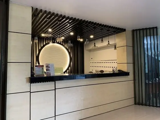 Dynasty Tourist Inn - Lobi