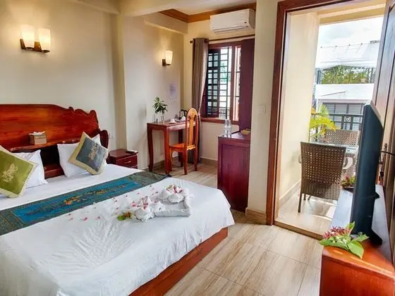 DYNSEY BOUTIQUE HOTEL