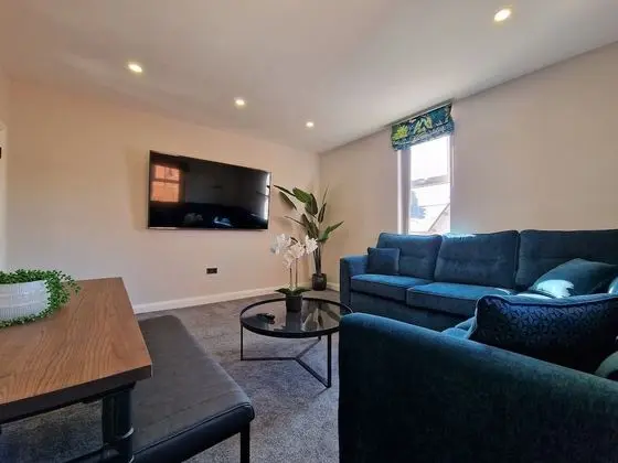 Dysa Clifton Apartments