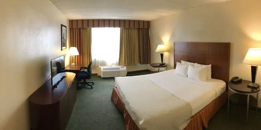 E Hotel Banquet & Conference Center - Oda