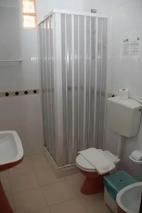E-Nove Lounge Hostel Caffe - Banyo Özellikleri