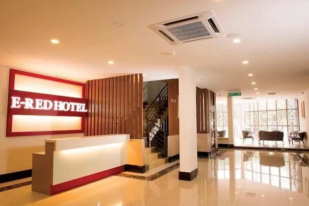 E-Red Hotel Cosmo