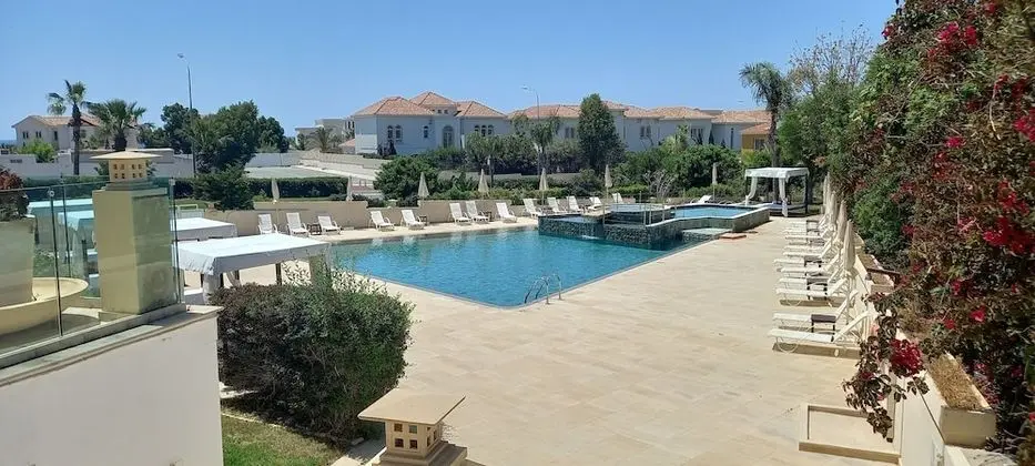 E Hotel Spa & Resort Cyprus - 1