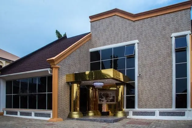 E-Suite Hotel