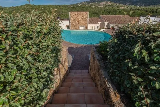 Ea Bianca Trilo 2Km From The Beach - Havuz