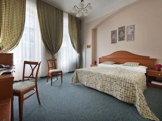 EA Hotel Mozart - Oda