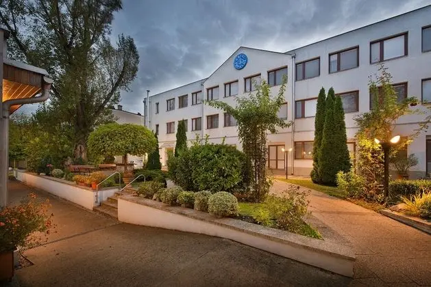 EA Hotel Populus