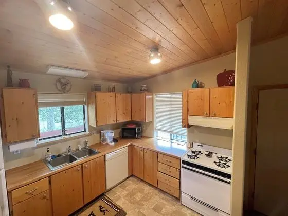 Eagle Nest Fly Shack and Lodge - Mutfak